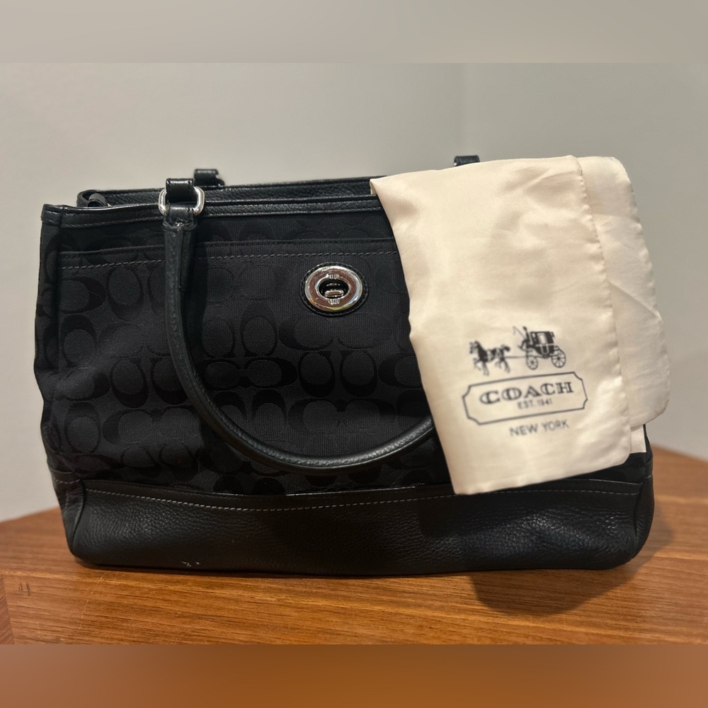 Coach Park Signature Carryall Large